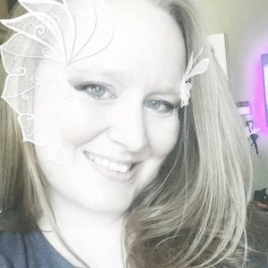 Meet your Posher, Anne marie